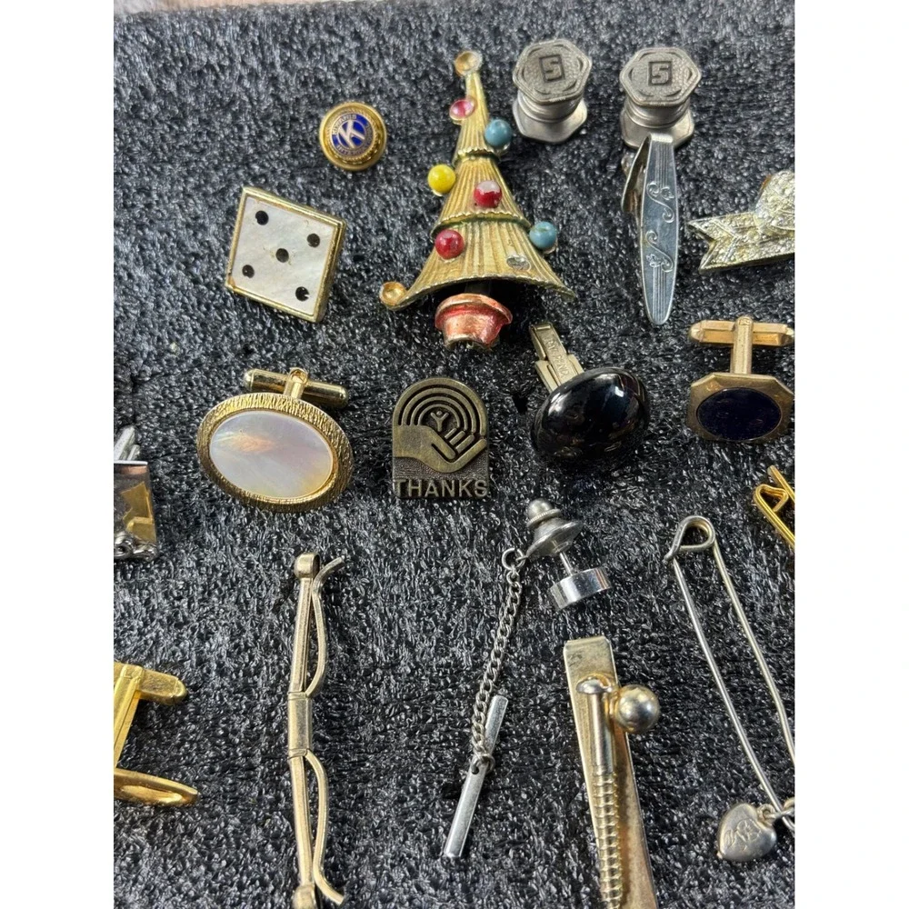 Vintage Men lot 22 Accessory Lot Cufflinks Tie Bars Lapel Pins‎ Christmas Tree